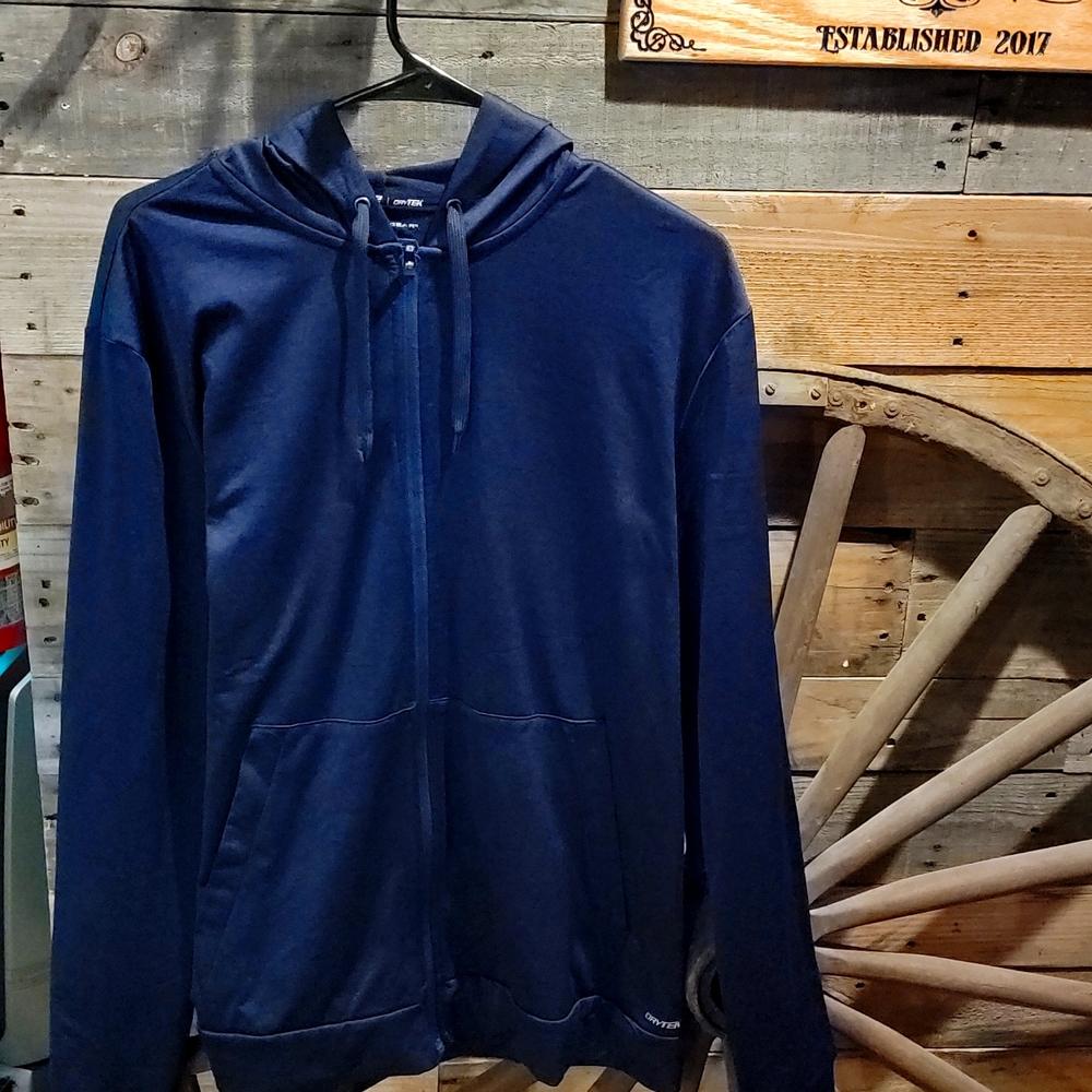 Tek gear zip up hooded shirt